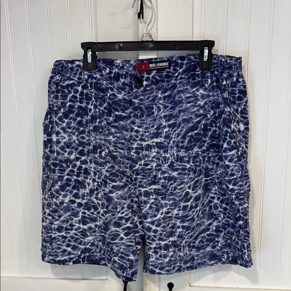 Reel Legends performance, nylon multi pocket, Blue active wear Shorts size L